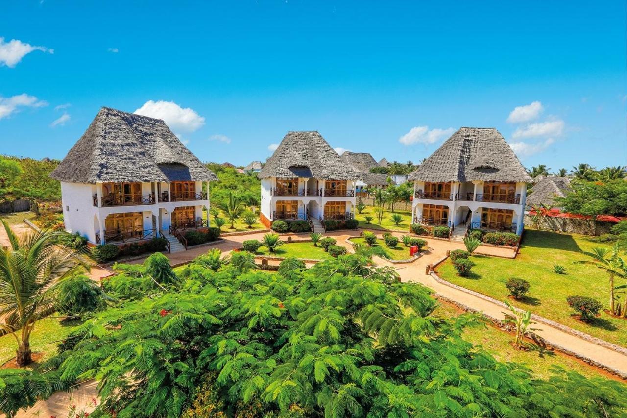 Veraclub Sunset Beach Нунгві Екстер'єр фото